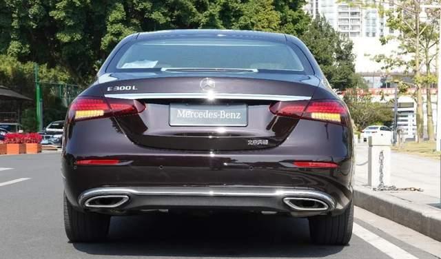 奔馳最新款S350d，豪華與科技完美融合